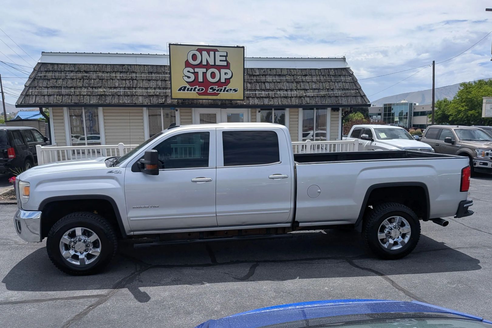 gmc sierra 2500hd 2017 1GT12SEG1HF101864 image gmc sierra 2500hd 2017 1GT12SEG1HF101864 image